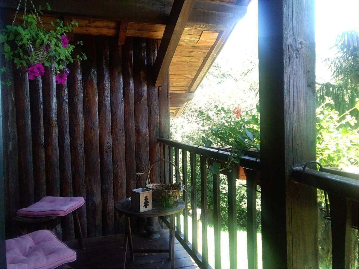 B&B La Capanna Rossa San Romolo Екстер'єр фото
